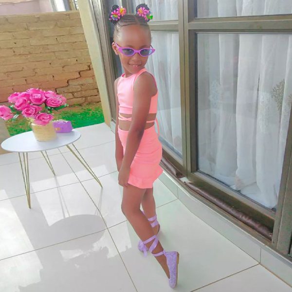 Children's Clothing Girls Vest Set Ins Style Children Clothing Ruffle Skirt Suit - Image 3